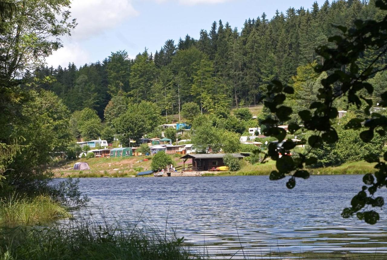 Freizeit- Und Campinganlage Gaisweiher Flossenburg ภายนอก รูปภาพ